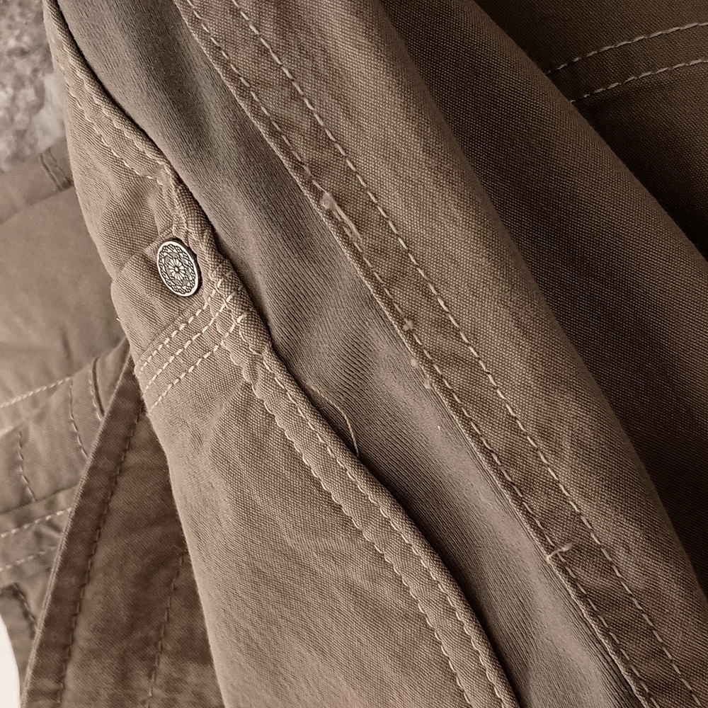 Kuhl light olive green size 14 hiking pants - Picture 7 of 8